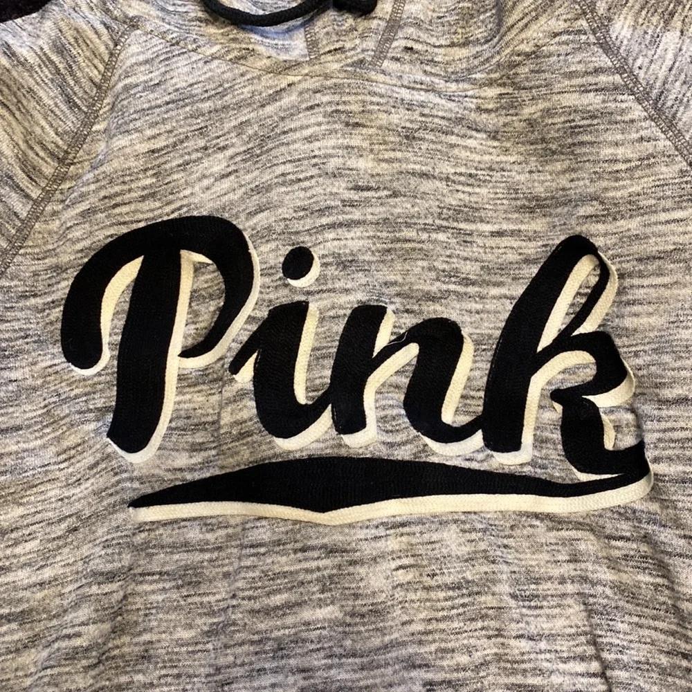 Vs PINK hoodie - Picture 2 of 4